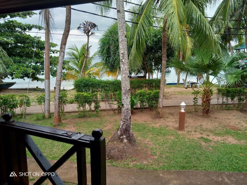 Kampong Ayer Batang Nazri'S Place 2 מראה חיצוני תמונה